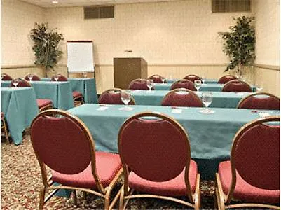 Ramada East Airport Hotel Columbus